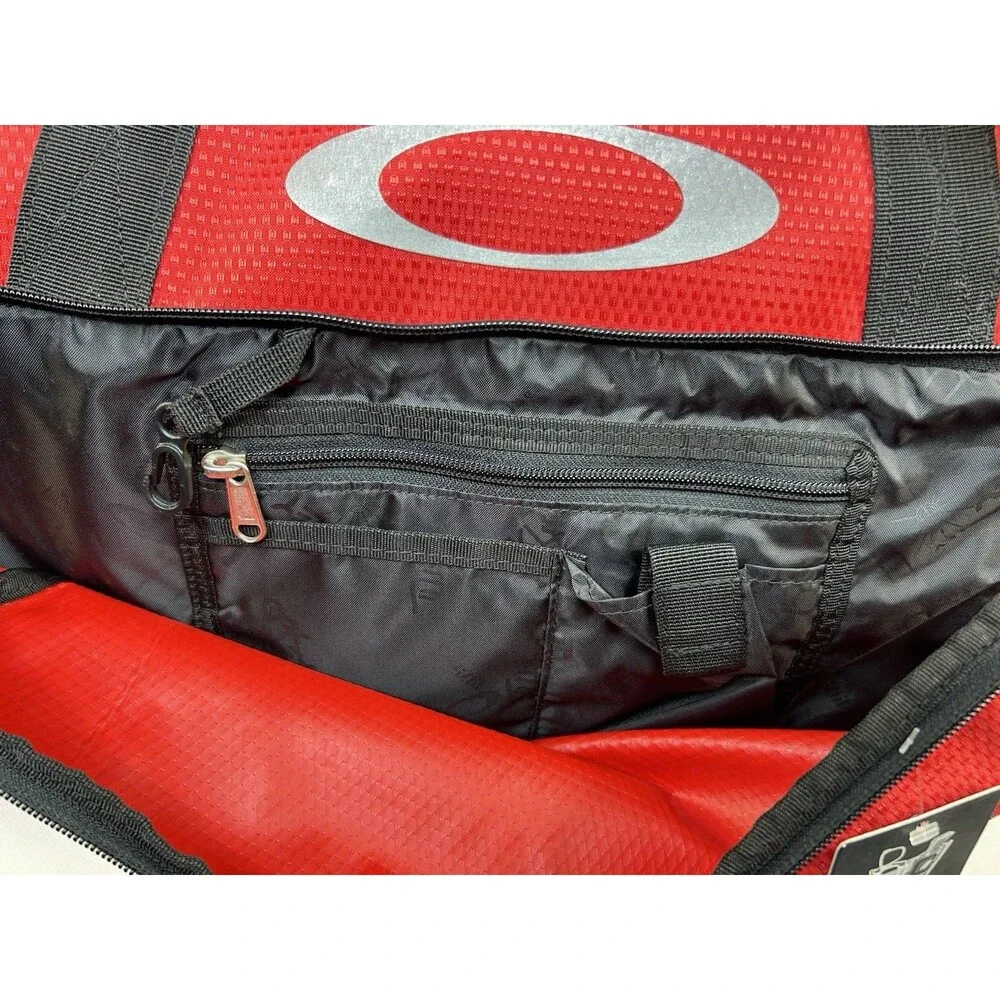 Oakley duffel bag